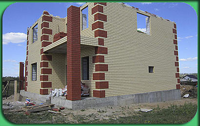 фото строительства двухэтажного кирпичного дома 160 м2